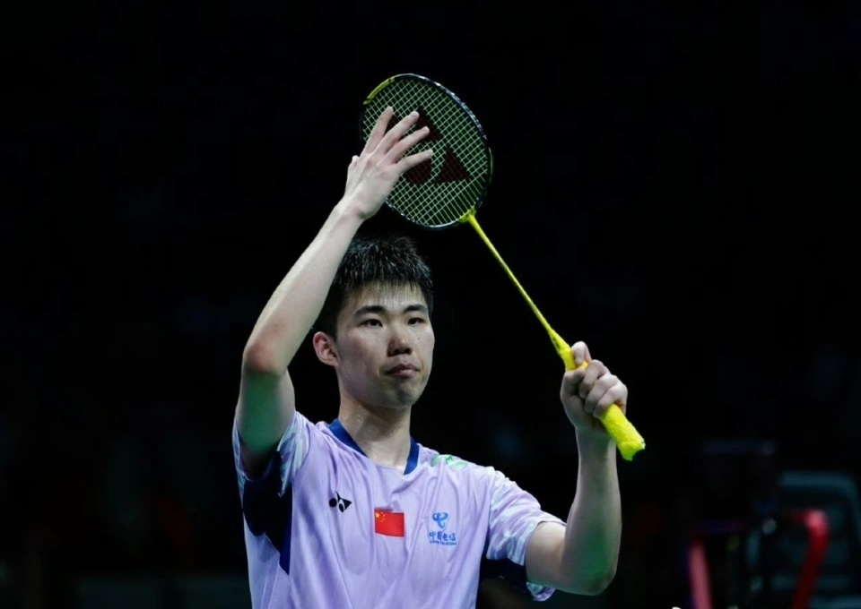 于林俊易, AA, 陈芳卉