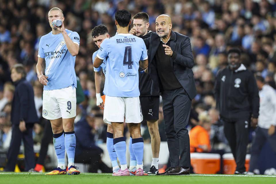 ue, 场社区盾杯 ue, 场社区盾杯