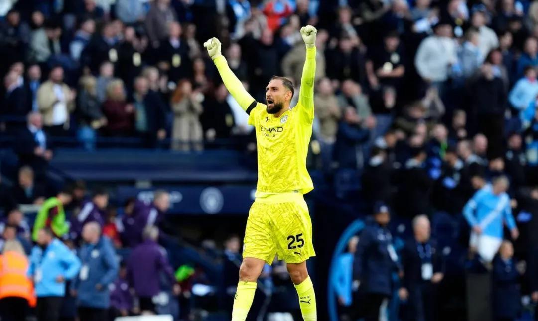 替补席上 替补席上